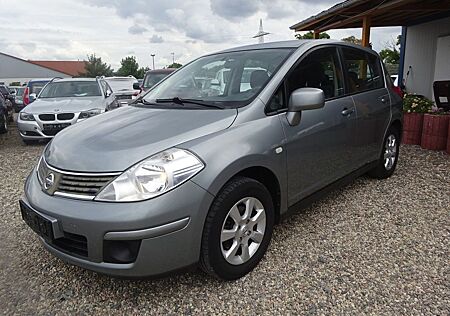 Nissan Tiida 1.6 visia