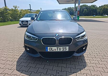 BMW 118i -