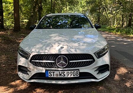 Mercedes-Benz A 250 4MATIC DCT AMG Line / Night Paket
