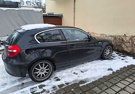 BMW 123d Coupé -
