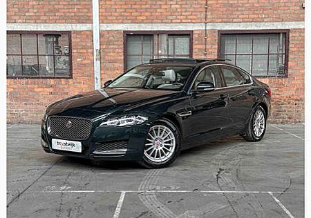 Jaguar XF 20d AWD 180PS Portfolio Automatik Portfolio