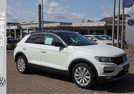 VW T-Roc Volkswagen Sport 1.5 TSI DSG Panoramadach ACC VKZ