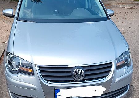 VW Touran Volkswagen 1.4 TSI 103kW DSG