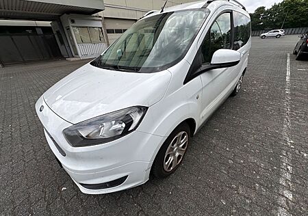 Ford Tourneo Courier Trend