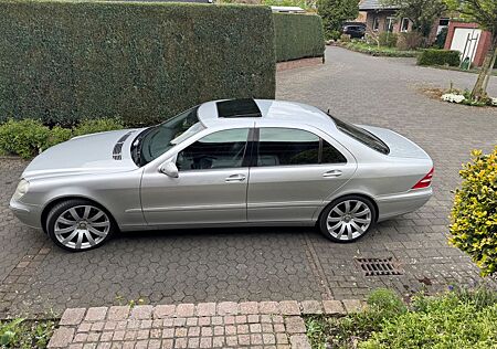 Mercedes-Benz S 500 L -