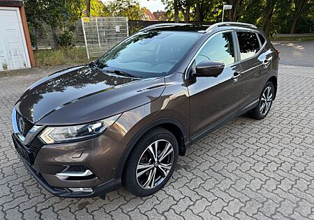 Nissan Qashqai N-Connecta 1.2*360°*Pano*Keyless*6 Gang