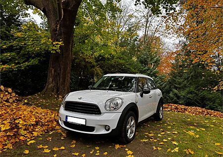 Mini One Countryman , Scheckheft, TÜV 06/26