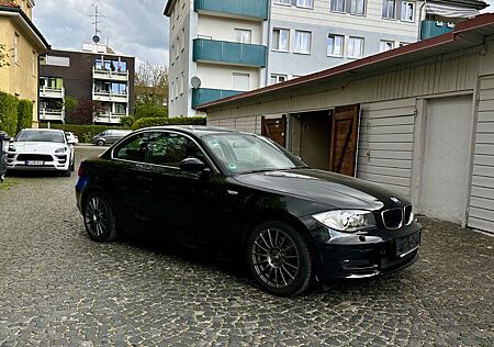 BMW 125i Coupé -