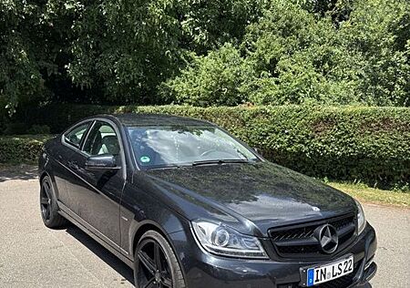 Mercedes-Benz C 180 BlueEFFICIENCY Coupé