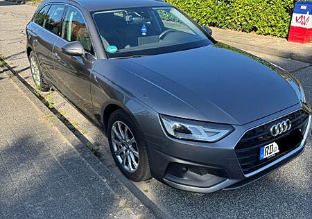Audi A4 Avant 35 TDI sport, Navi, Xenon, SHZ