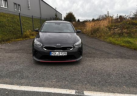 Kia Cee'd Ceed 1.6 T-GDI DCT GT