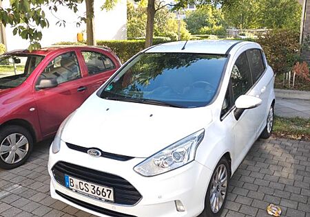 Ford B-Max 1,6 TI-VCT 77kW Titanium