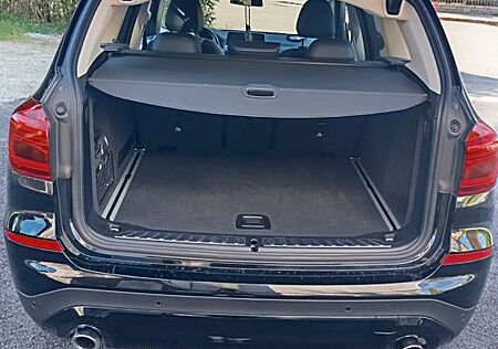 BMW X3 xDrive30d ADVANTAGE AT ADVANTAGE