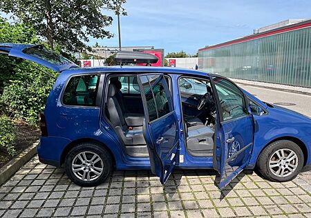 VW Touran Volkswagen 1.6 Conceptline LPG (Autogas)