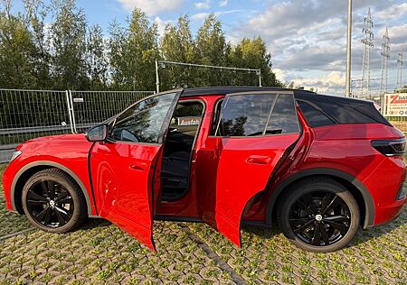 VW ID.4 Volkswagen GTX 4MOTION Black Edition Batt: 82kWh