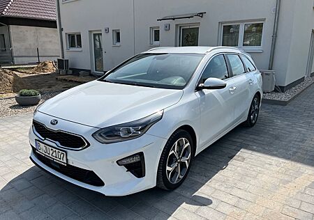 Kia Cee'd Sportswagon 1.4 T-GDI Spirit Sportswag...