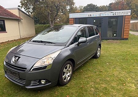 Peugeot 5008 gebraucht kaufen Peugeot 5008 Family/AHK/PANO/HUD/SITZHK