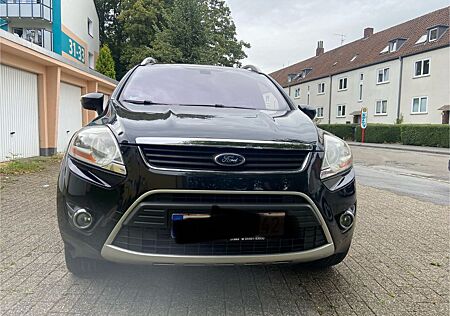 Ford Kuga 2,0 TDCi 4x4 Titanium Neue TÜV 1Hand Panora