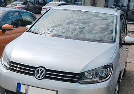 VW Touran Volkswagen 1.2 TSI Highline BlueMotion Technolog...