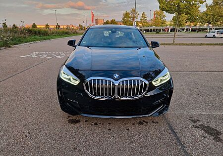 BMW 120i Sport Line Steptronic Sport Line