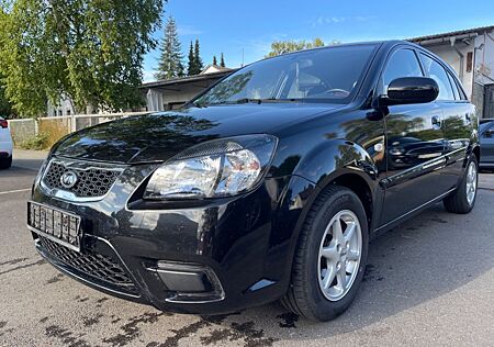 Kia Rio 1.4 Vision Klimaanlage TÜV 04/2026