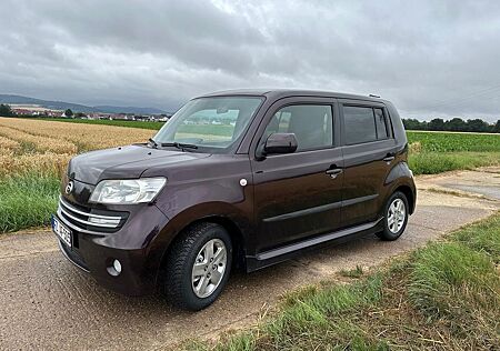 Daihatsu Materia 1.3 -