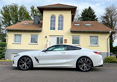 BMW 840i Coupé M Sportpaket Garantie bis 04.2027
