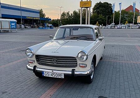 Peugeot 404