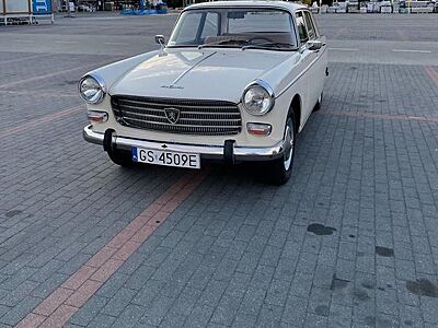 Peugeot 404