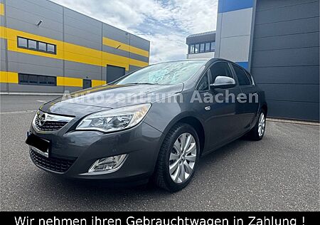 Opel Astra 1.4 Limo*Design Edition*NAVI*TÜV NEU*SHZ*