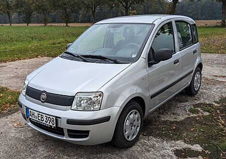 Fiat Panda Baujahr 2012, gepflegt aus zweiter Hand