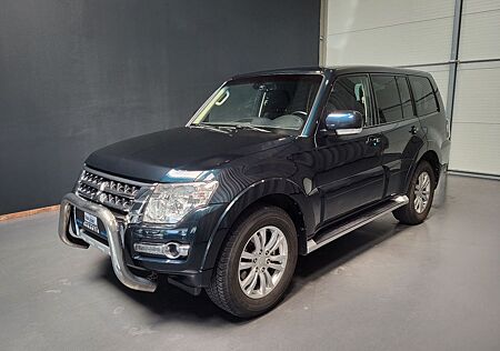 Mitsubishi Pajero 3.2 DI-D SUV-Star (5-trg.) *Navi| Xenon|
