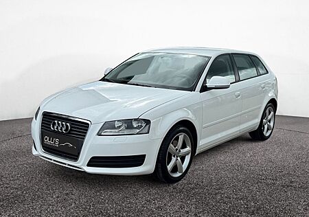 Audi A3 Sportback 1.8 TFSI Attraction PDC,DRL,2-Zonen