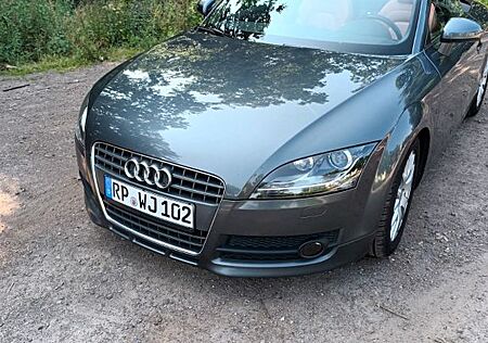 Audi TT Roadster 2.0 TFSI -