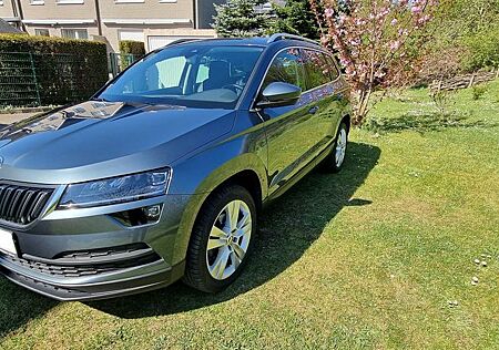 Skoda Karoq 1.6 TDI DSG Style ACC KLIMA NAVI KEYLES