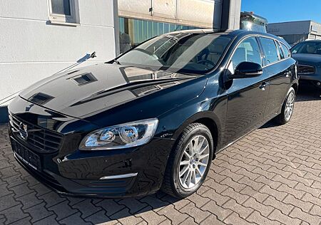 Volvo V60 Kombi Kinetic/SHZ/NAVI/Garantie
