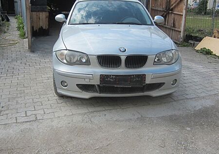 BMW 120i 1 Lim. ,Tüv Neu