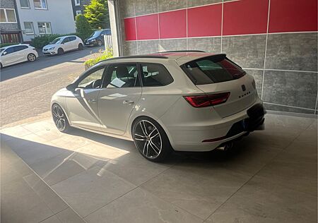 Seat Leon 2.0 TSI CUPRA 4Drive DSG Sportstourer CUPRA