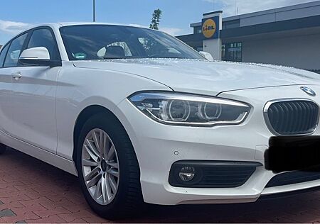 BMW 118i -