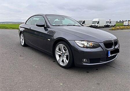 BMW 325i Cabrio*Scheckheft vollständig*Auto*Navi*