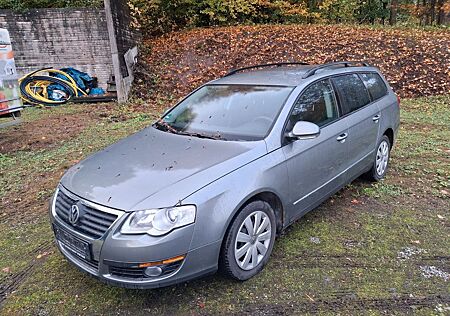 VW Passat Variant Volkswagen 2.0 FSI Trendline 4Motion