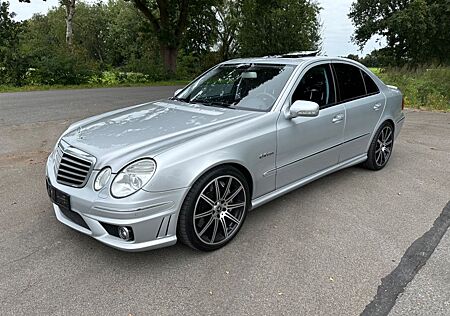 Mercedes-Benz E 63 AMG