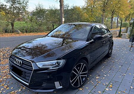 Audi A3 2.0 TDI S tronic Ambiente Sportback Ambiente