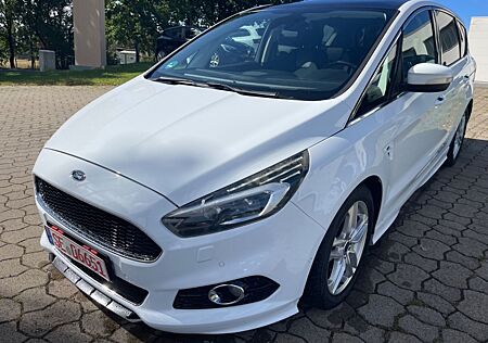 Ford S-Max Titanium 2.0 TDCi*Vollausstattung*ATM*