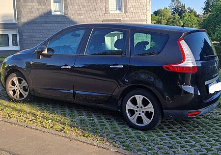 Renault Grand Scenic Dynamique TCe 130 Dynamique