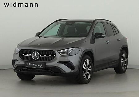 Mercedes-Benz GLA 200 d Pano Night SpurW KAM PDC SpurH Navi