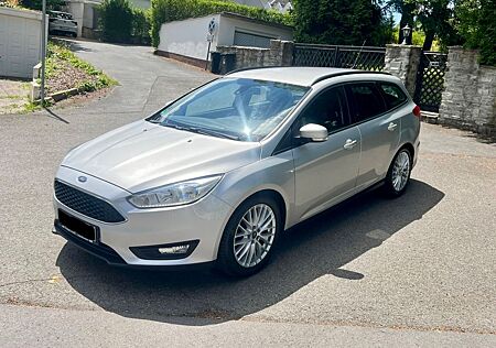 Ford Focus 2,0 TDCi 110kW Business Turnier Busine...