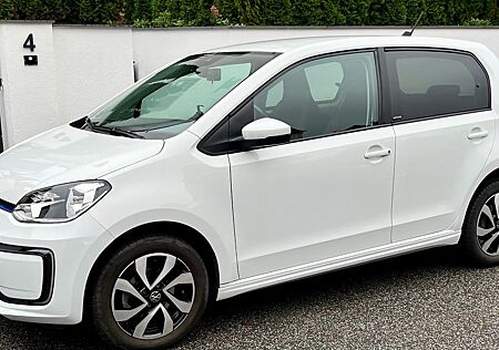 VW e-up! Volkswagen e-up! Active CCS Anschluss / 8 fach bereift