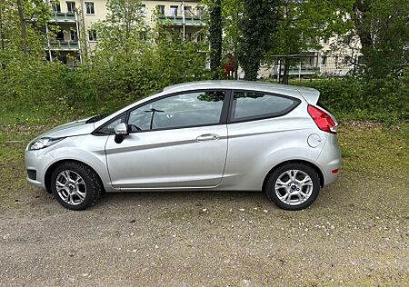 Ford Fiesta 1,25 60kW SYNC Edition SYNC Edition