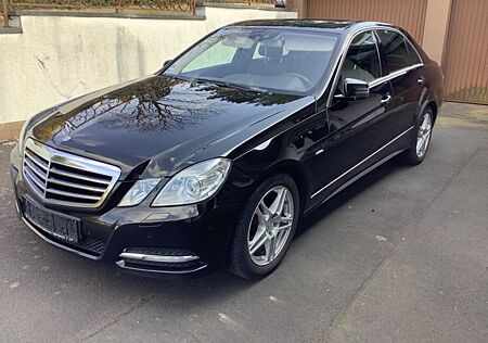 Mercedes-Benz E 350 CGI BlueEFFICIENCY AVANTGARDE AVANTGARDE